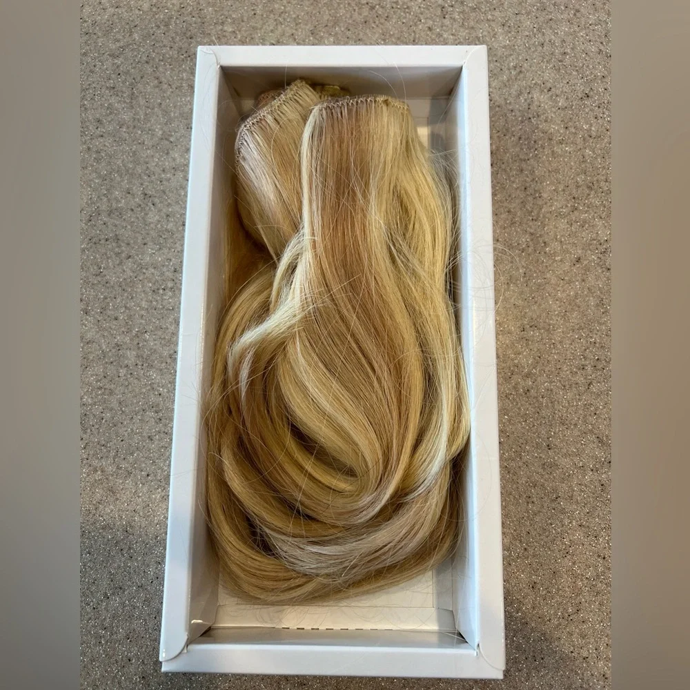 100% Human Hair Clip-In Blonde Extensions - Picture 11 of 13